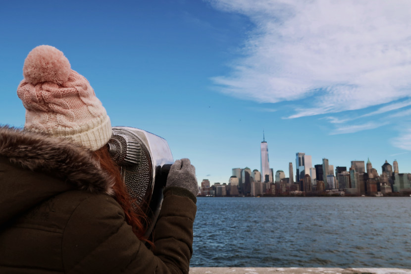 Vista al skyline de Manhattan desde Ellis.