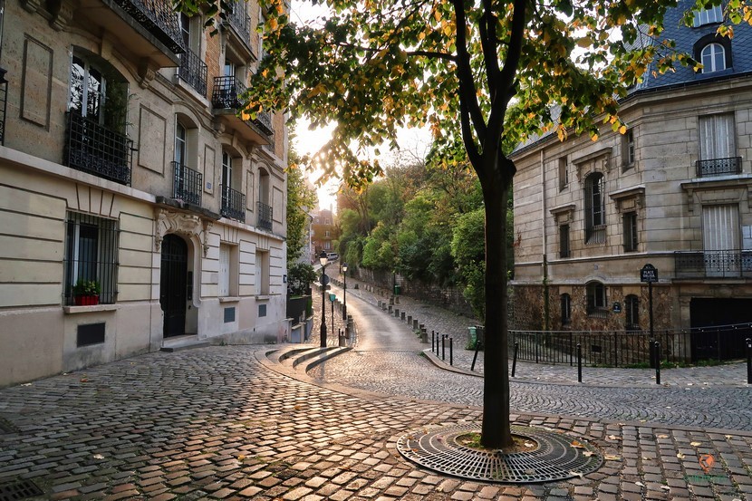 Paseo a pie por las calles de Montmartre.