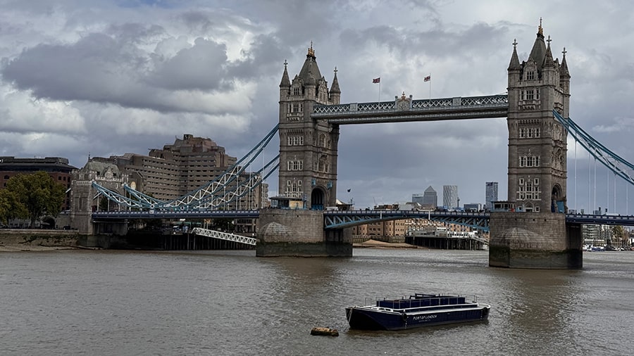 En Londres no te fíes de los cielos azules
